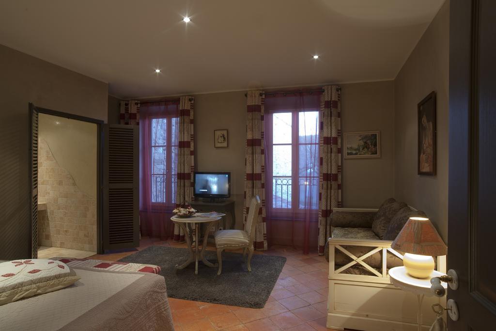 Bed & Breakfast Demeure Du Pareur Villeneuve-Minervois Eksteriør billede