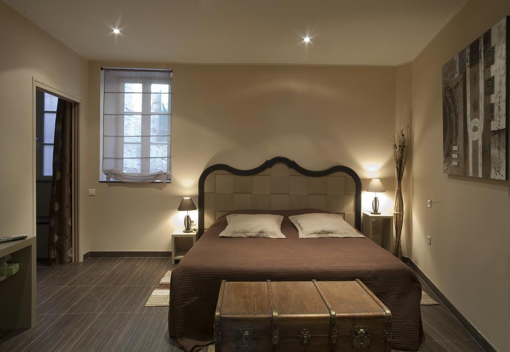 Bed & Breakfast Demeure Du Pareur Villeneuve-Minervois Eksteriør billede